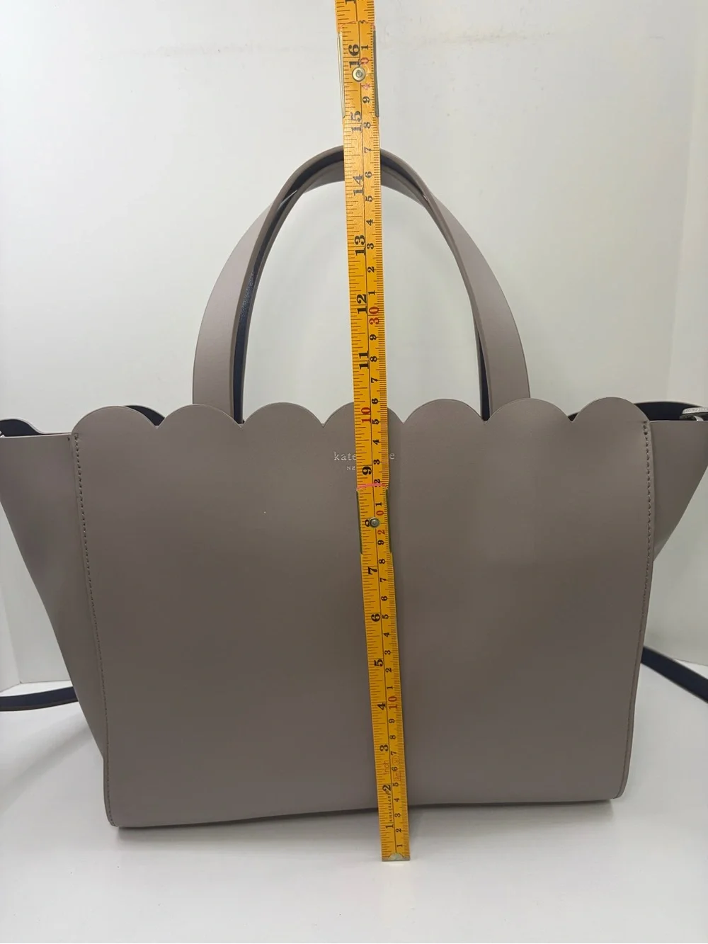 Kate Spade Magnolia Street Mina Gray Crossbody Strap Scalloped Edge Bag